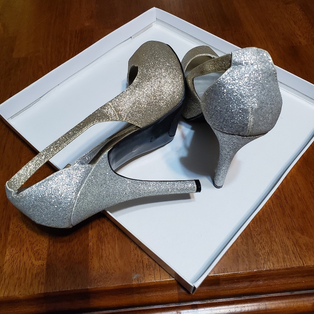 Shoes - Picture 3 of 3
